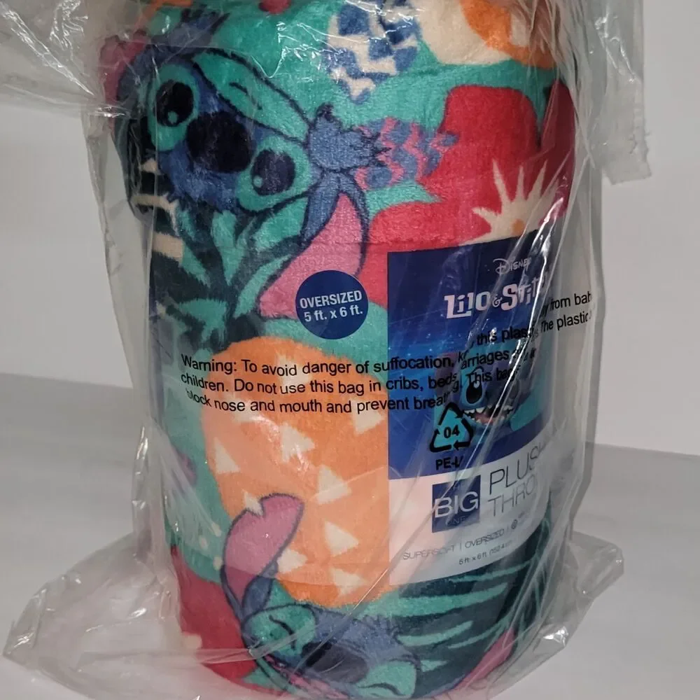Disney Lilo & Stitch Plush Oversized Throw Blanket 5 ft x 6 ft